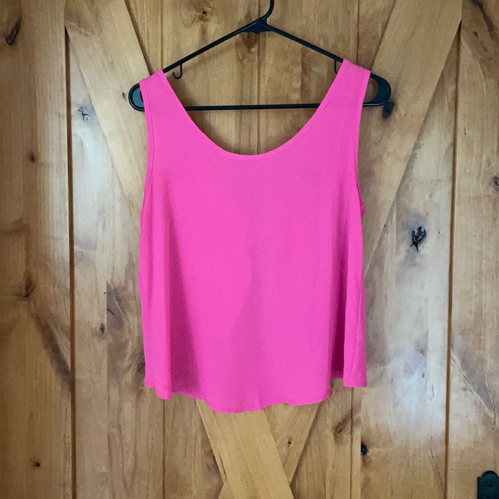 Open-back tank top